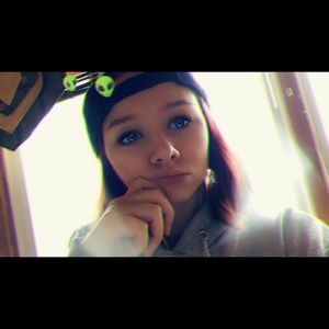 Meet your Posher, Abbey